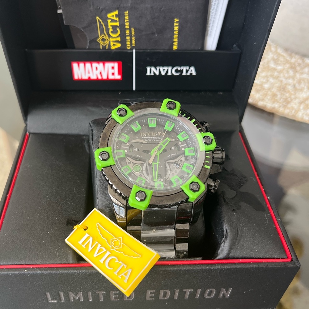 Invicta Marvel Hulk Men's Watch - 56mm, Black (25487) No. 177/2000